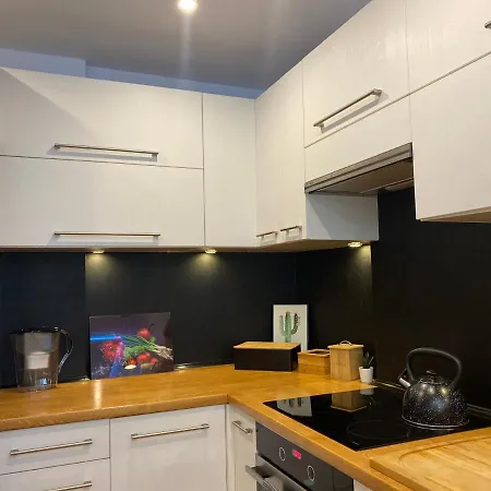Apartament W Pieknej Lokalizacji-blisko Morza